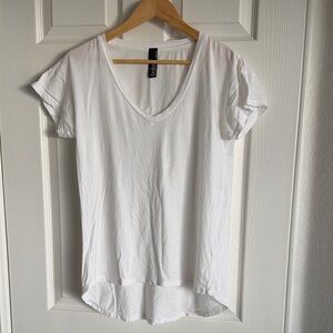 bobi White V-Neck Short Sleeve Top XS